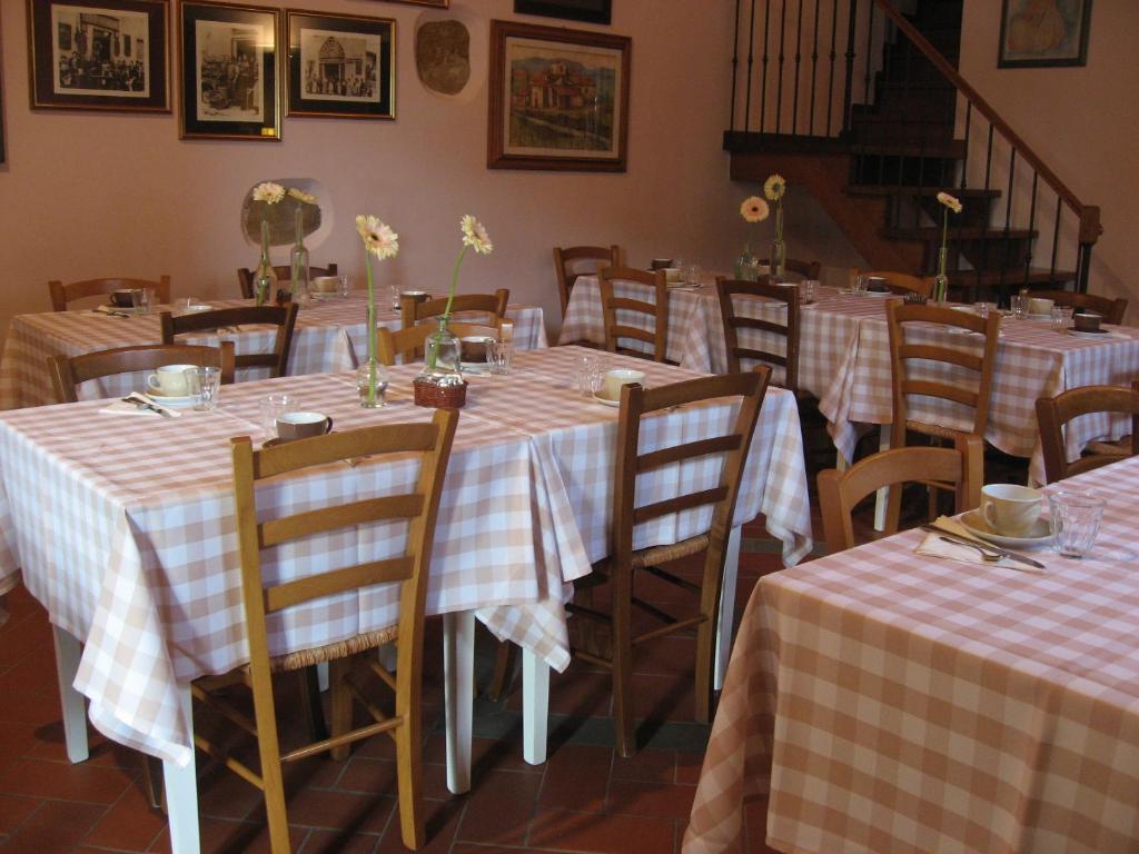 Agriturismo Villani Poderi Nesti & Cupoli لاسترا أَ سينيا المظهر الخارجي الصورة