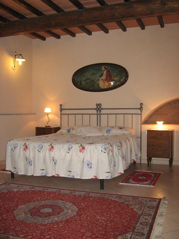 Agriturismo Villani Poderi Nesti & Cupoli لاسترا أَ سينيا المظهر الخارجي الصورة